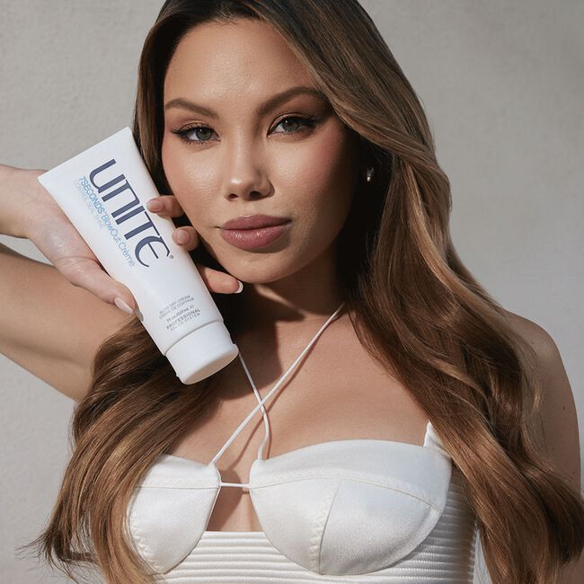 Unite 7SECONDS BlowOut Crème 7 oz